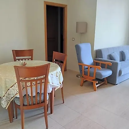 Apartment Comfortable In Excellent Location *