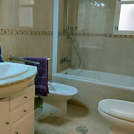Apartment Comfortable In Excellent Location *